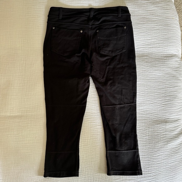 Athleta Cropped Leggings - Black Size Small - Picture 4 of 7